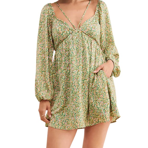 Lost + Wander Dresses & Skirts - NWT Lost + Wander Wild Poppies Babydoll Mini Dress Green Floral Size Small